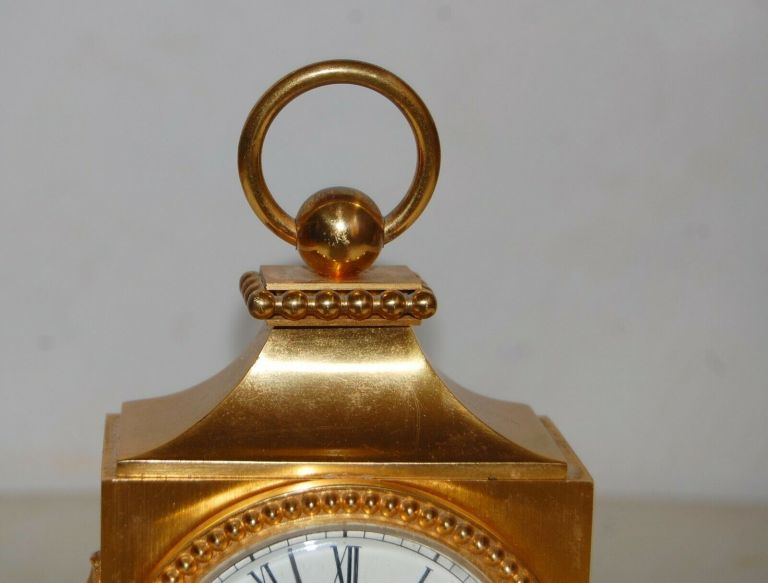 réveil à bélière (6)