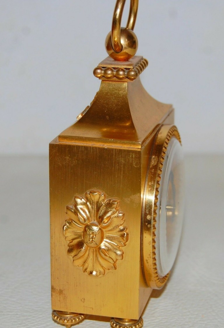 réveil à bélière (9)