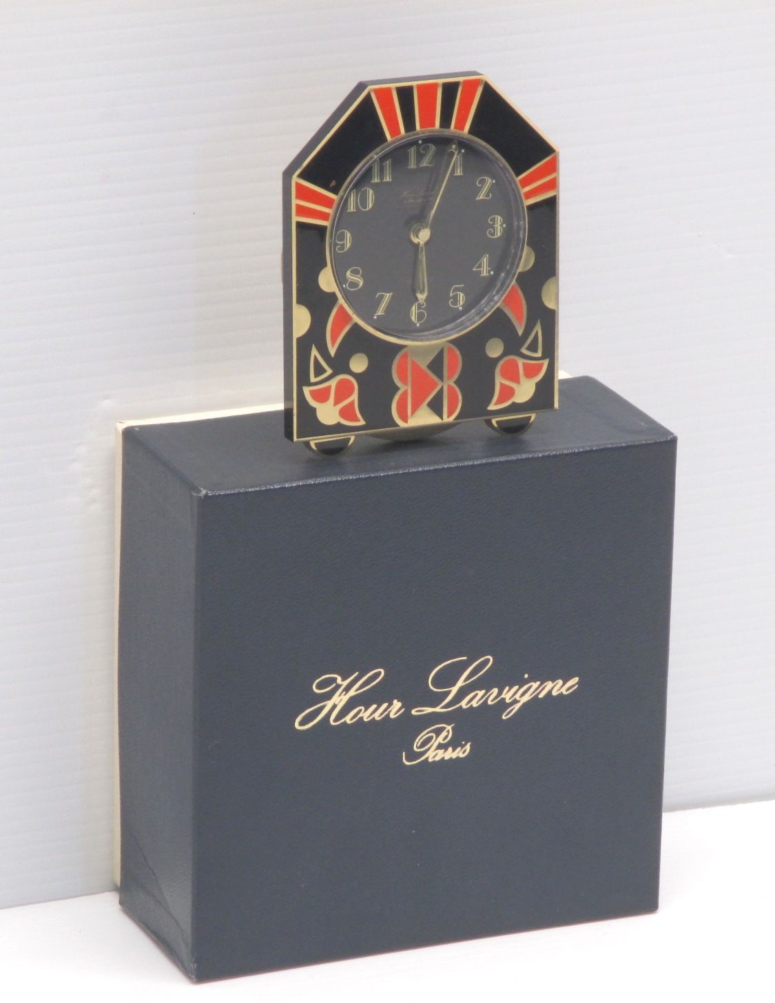 hour lavigne art déco (1)